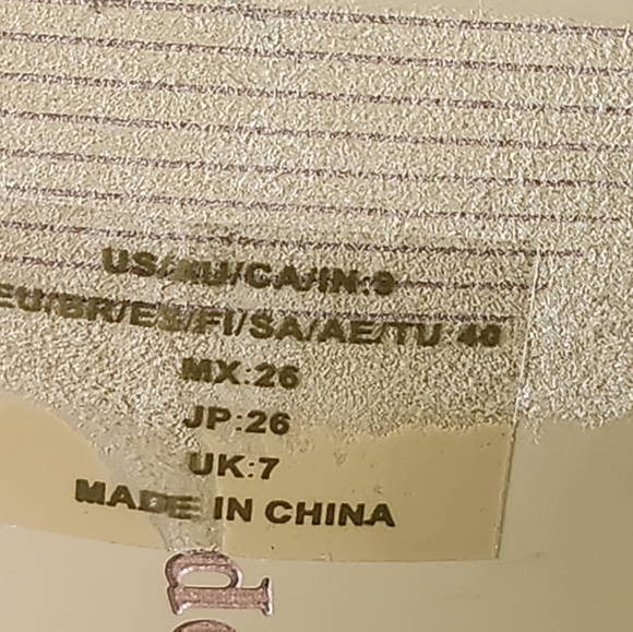 The Drop Avery Red Faux Suede 2 Strap Square Toe High Heel Sandals Size 9M NWT - Picture 9 of 11